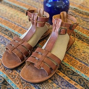 Caboclo gladiator sandals